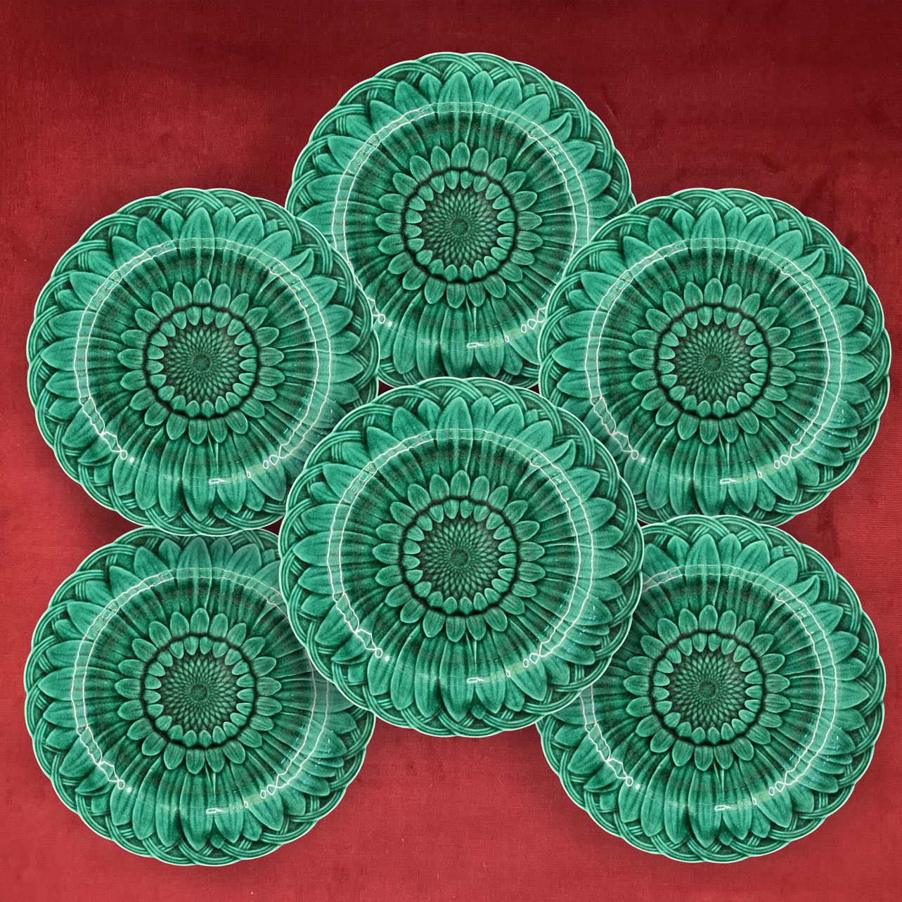 Six Wedgwood Majolica Sunflower Pattern Dessert Plates c.1875